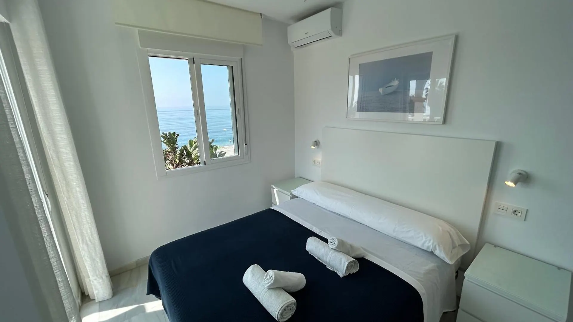 Apartamento En Primera Linea De Playa Torrox 0*,